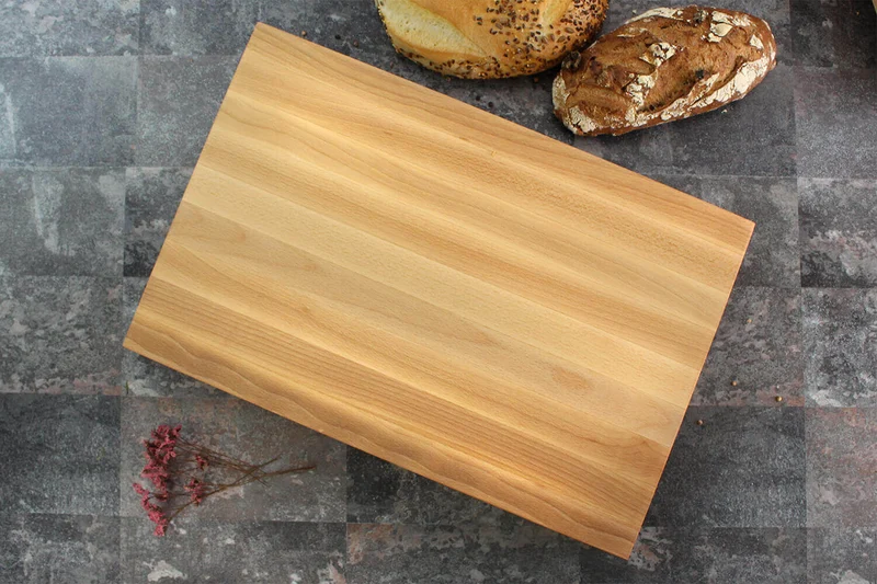 Billot de cuisine Fukito en bois de hêtre certifié FSC - 45 x 30 x 6,2 cm