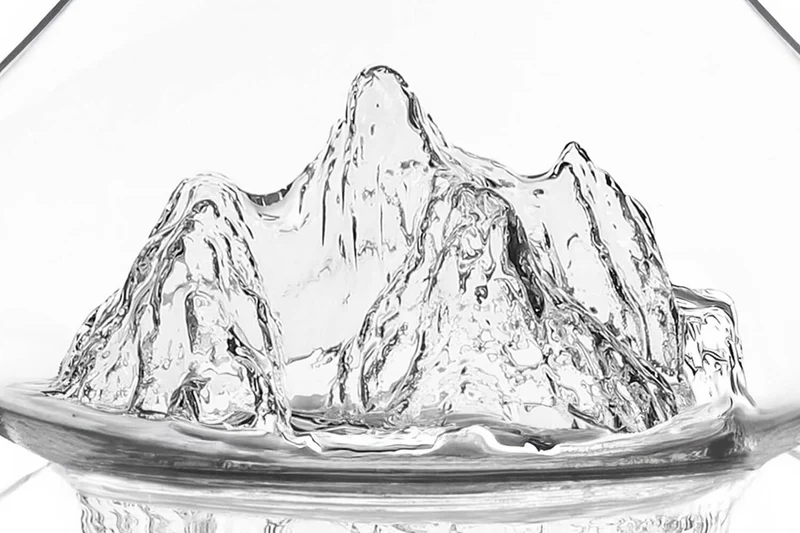 Carafe à vin Alaskan Maker Topographic Aiguille du Midi en verre cristallin