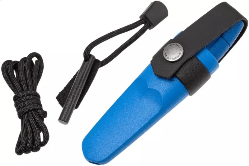 Petit couteau de poche Mora Eldris 12631 lame inox 5,9cm manche caoutchouc bleu avec allume-feu + étui