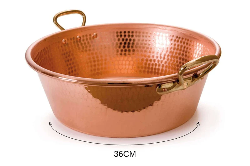 Bassine à confiture Mauviel M'Passion en cuivre martelé et montures en bronze