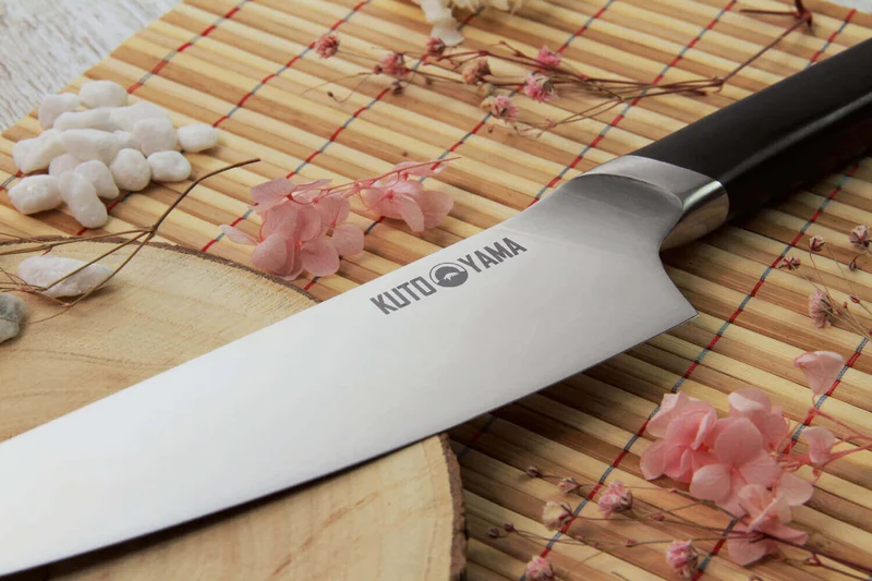 Couteau de chef Kutoyama lame 20cm et manche en bois d'ébène