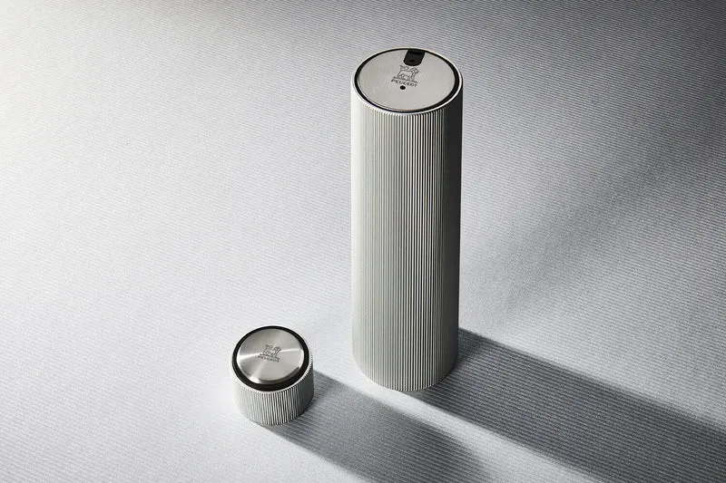 Tire-bouchon électrique rechargeable Peugeot Line Reverse Aluminium avec coupe-capsule