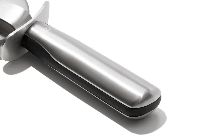Roulette à pizza OXO Steel diamètre 10cm en acier inoxydable
