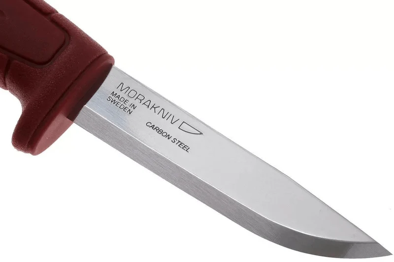 Couteau Mora Basic 511 12147 lame carbone 9,1cm manche polypropylène rouge + étui