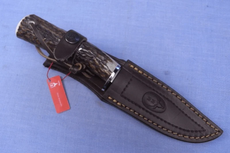 Couteau Muela Braco 9275 lame 11cm en inox manche en bois de cerf avec lacet + étui en cuir
