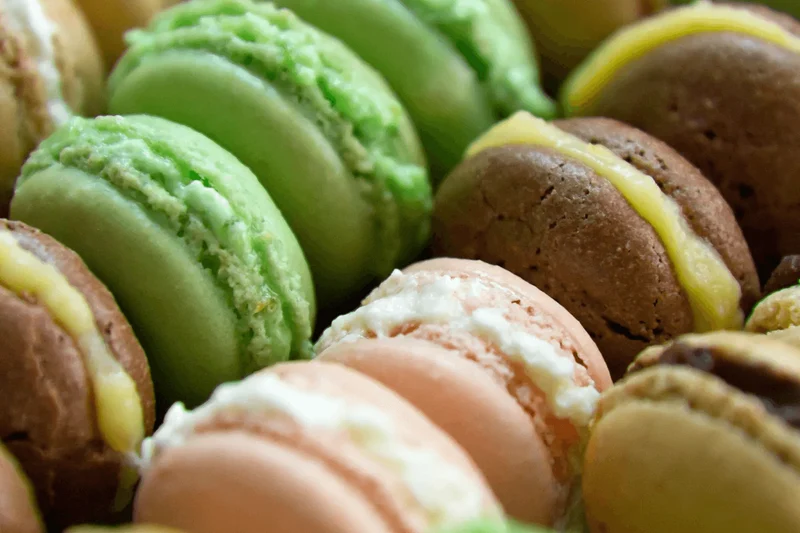 Set pour 24 macarons Lékué avec recettes incluses