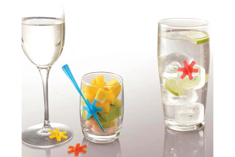 Lot de 12 marque-verres Mastrad en silicone