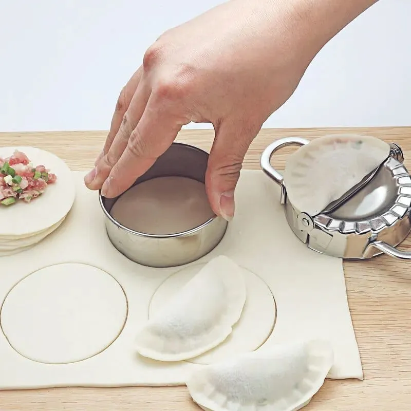 Set Moules à Ravioli et ses accessoires