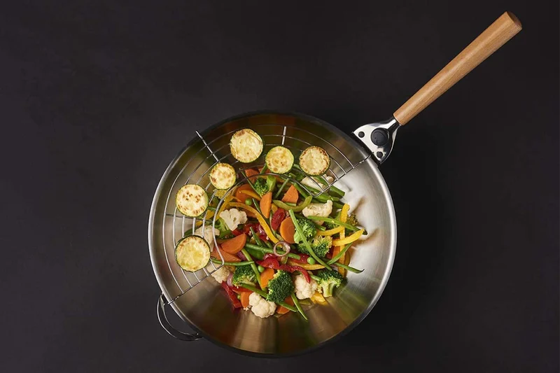 Wok Mastrad O'Wok Gourmet en acier inoxydable avec poignée amovible et grille