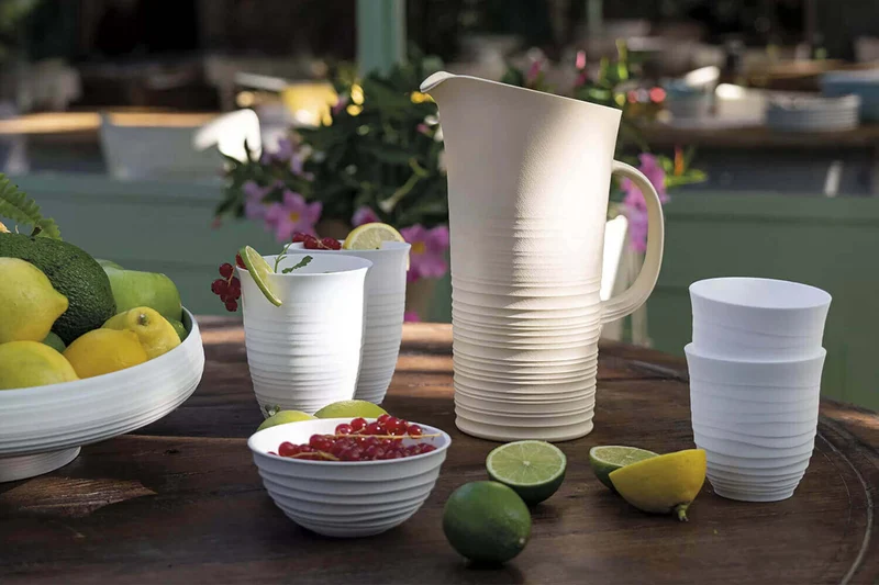 Carafe blanche Guzzini Tierra en bouteilles recyclées 1,8L