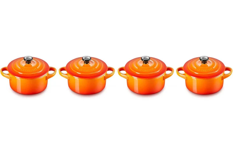Set de 4 mini cocottes Le Creuset en céramique Volcanique