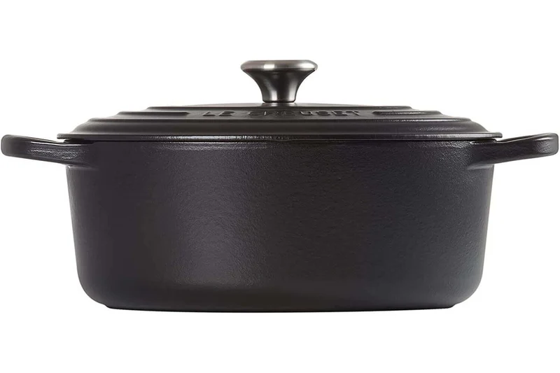 Cocotte ovale en fonte émaillée Le Creuset Signature 33cm Noir Mat