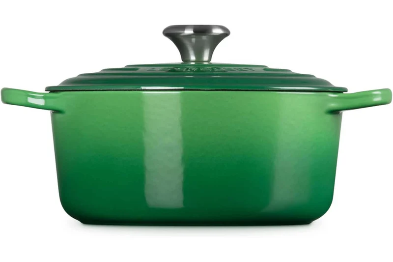 Cocotte ronde en fonte émaillée Le Creuset Signature 24cm Bambou