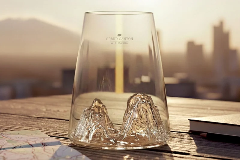 Verre à spiritueux long Alaskan Maker Topographic Grand Canyon en verre cristallin