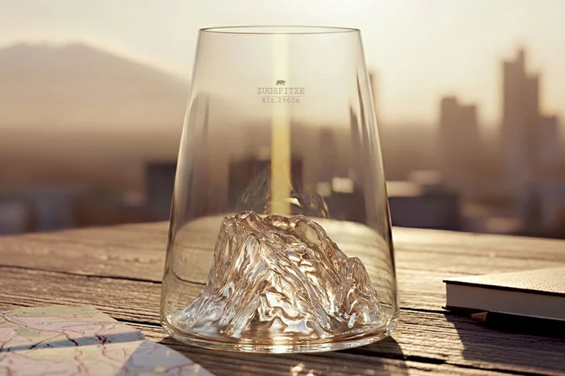 Verre à spiritueux long Alaskan Maker Topographic Zugspitze en verre cristallin