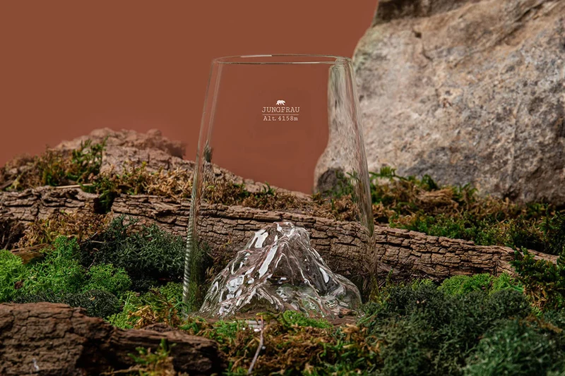 Verre à spiritueux long Alaskan Maker Topographic Jungfrau en verre cristallin