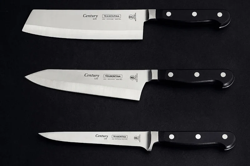 Couteau Nakiri Tramontina Century lame forgée 18cm manche polycarbonate noir