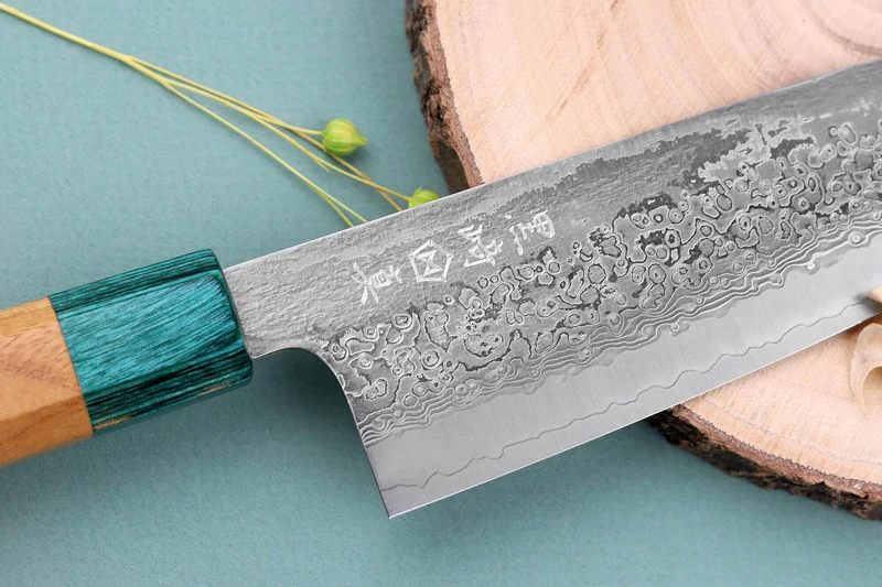 Couteau santoku 16,5cm japonais artisanal Makoto Kurosaki Kodama VG10