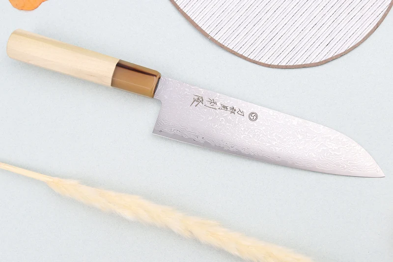 Couteau santoku 18cm japonais artisanal Toshitaka Suminagashi SG2 Damas