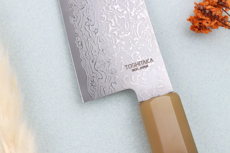 Couteau santoku 18cm japonais artisanal Toshitaka Suminagashi SG2 Damas