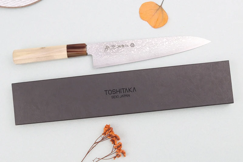 Couteau de chef 21cm japonais artisanal Toshitaka Suminagashi SG2 Damas