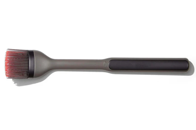 Pinceau à marinade OXO en silicone pour barbecue