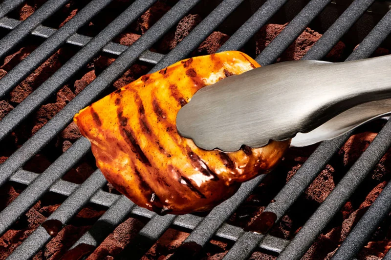 Set de 2 ustensiles pour barbecue OXO - Spatule et pince