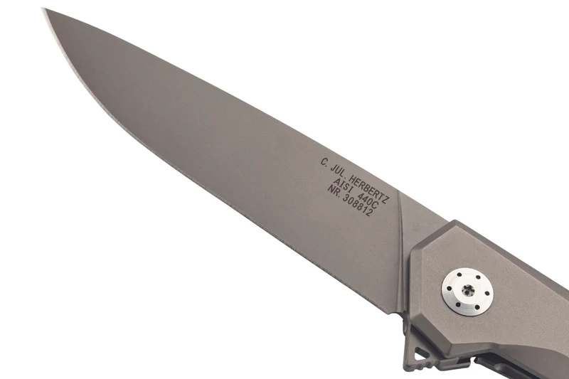 Couteau pliant Herbertz 308812 manche en titane gris 12cm