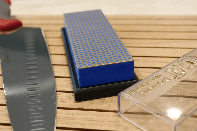 Pierre à aiguiser diamant DMT Diamond Whetstone bleu à grain grossier 325 + boitier