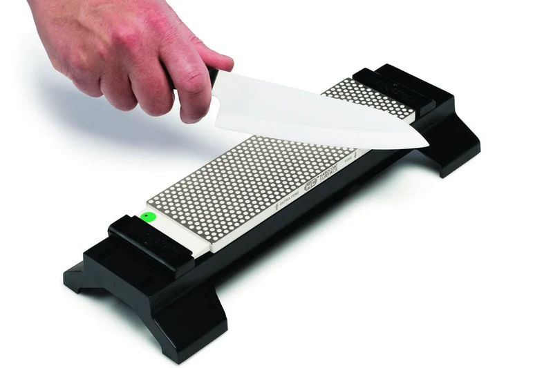 Pierre à aiguiser diamant DMT Duo Sharp Hardcoat à grain 600/1200 + socle antidérapant