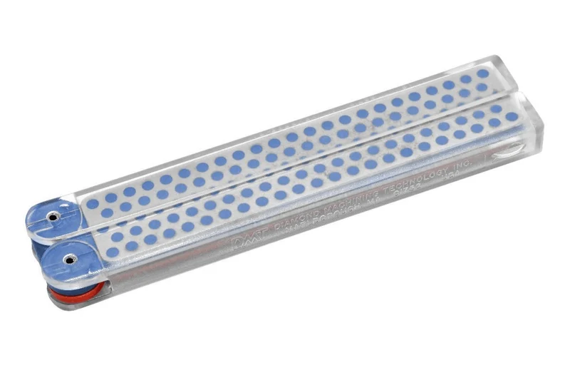 Pierre à aiguiser DMT Diafold Diamond portable double face diamantée 325/600