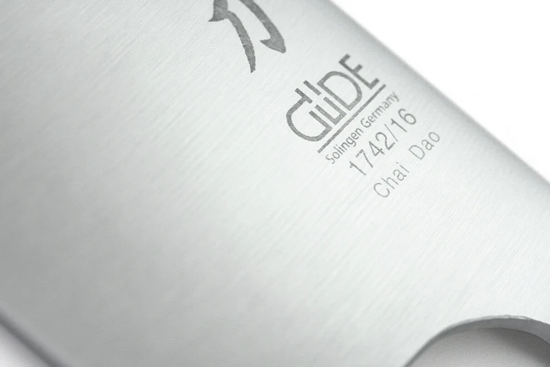 Couteau de chef chinois Güde Alpha 16cm en acier forgé