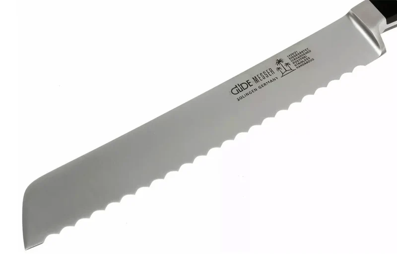Couteau à pain Güde Alpha 21cm en acier forgé