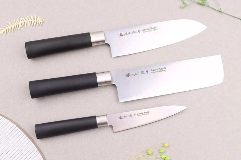 Coffret 3 couteaux japonais Satake Cutlery Traditional PP nakiri + santoku + office