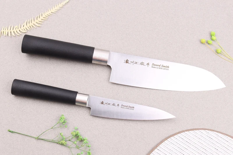 Coffret 2 couteaux japonais Satake Cutlery Traditional PP santoku + office