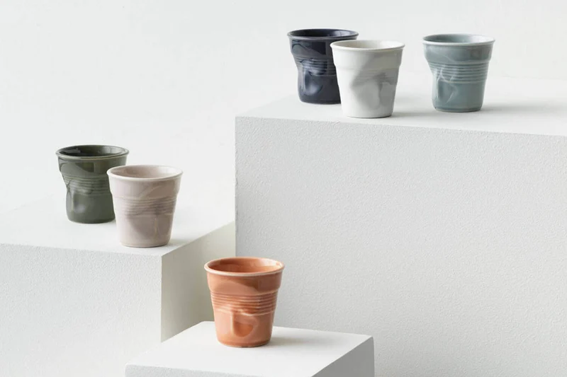Tasse Revol Espresso Froissé 8cl en porcelaine Gris Galet