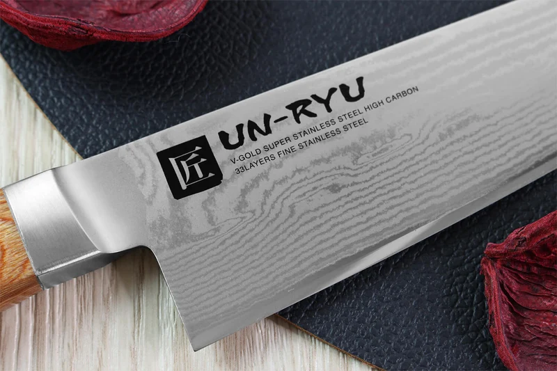Couteau de chef japonais Shimomura Un-Ryu 17cm damas 33 couches