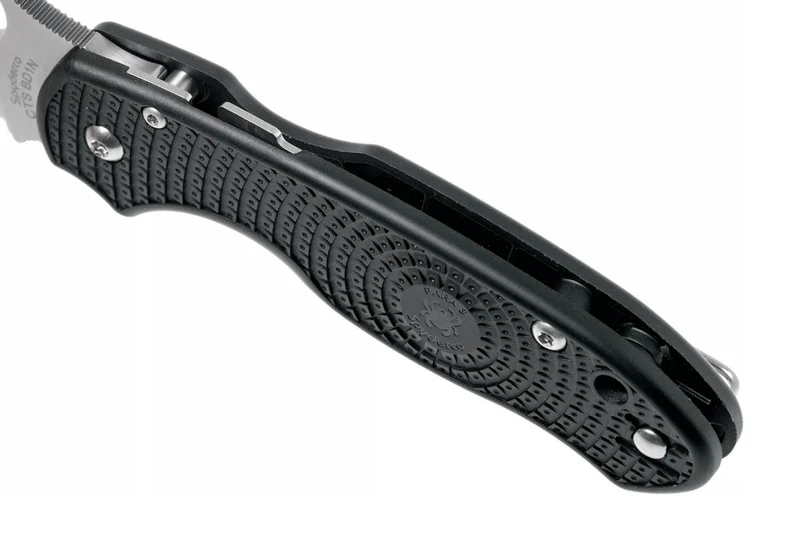 Couteau pliant Spyderco Para 3 C223SBK lame dentée manche en nylon/fibre de verre 10,9cm