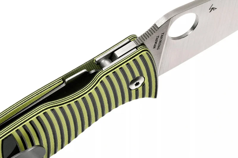 Couteau pliant Spdyerco Caribbean Sheepfoot C217GPSF manche en G10 à rayures noires et jaunes 12,3cm