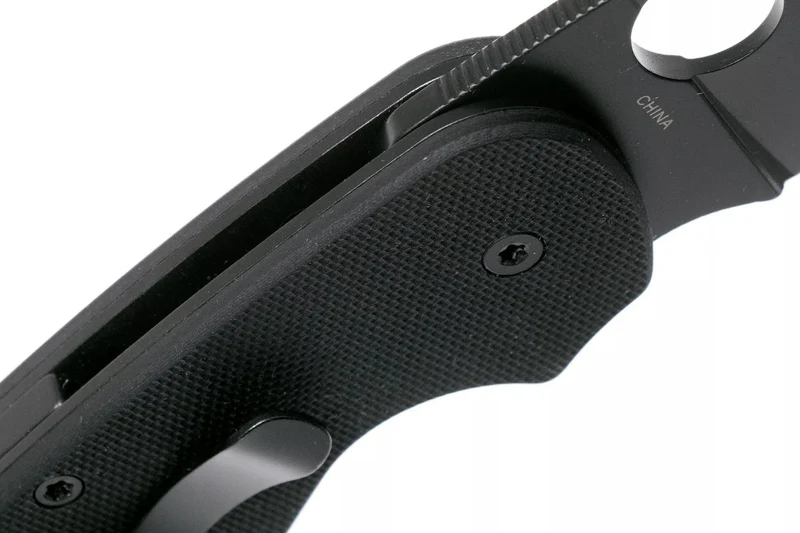 Couteau pliant Spyderco Efficient C216GPSBBK manche en G10 lame semi dentée noire 10,4cm