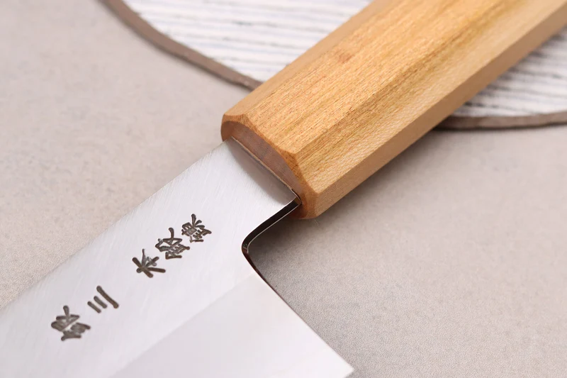 Couteau de chef 21cm japonais artisanal Hado Ginsan Cherry