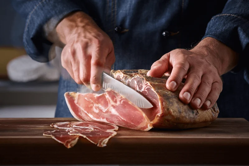 Couteau à jambon Wüsthof Classic forgé lame alvéolée 20cm