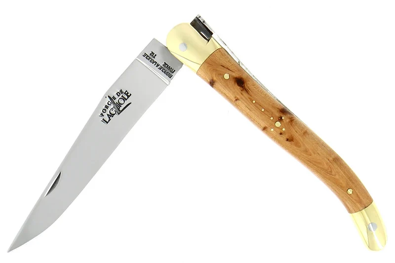 Couteau pliant Forge de Laguiole manche en bois de genévrier 11cm mitres en laiton