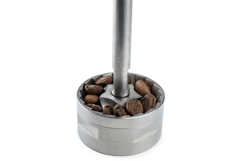 Moulin à café manuel Peugeot Nostalgie en hêtre chocolat 21cm