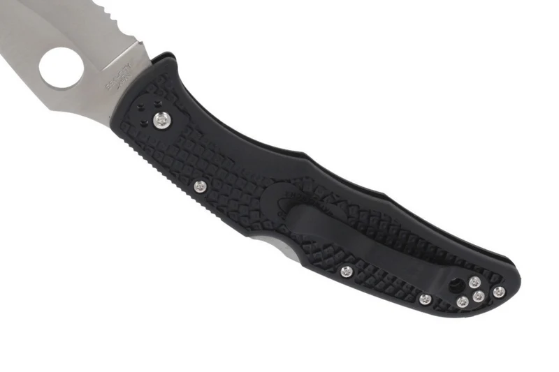 Couteau pliant Spyderco Matriarch 2 C12SBK2 denté manche en nylon/fibre de verre noir 12,6cm