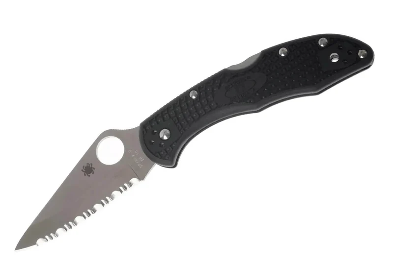 Couteau pliant Spyderco Delica 4 C11SBK denté manche nylon/fibre de verre noir 10,8cm