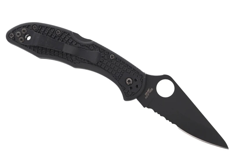 Couteau pliant Spyderco Delica 4 C11PSBBK semi denté manche nylon/fibre de verre noir 10,8cm