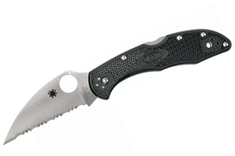 Couteau pliant Spyderco Delica 4 à dents C11FSWCBK manche en nylon/fibres de verre noir 10,8cm