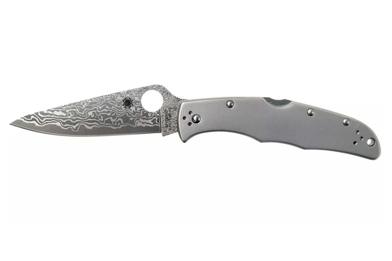 Couteau pliant Spyderco Endura 4 Titanium Damas C10TIPD manche en titane 12,5cm + étui