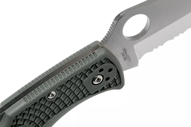 Couteau pliant Spyderco Endura 4 C10PSFG semi denté vert nylon/fibre de verre 12,6cm